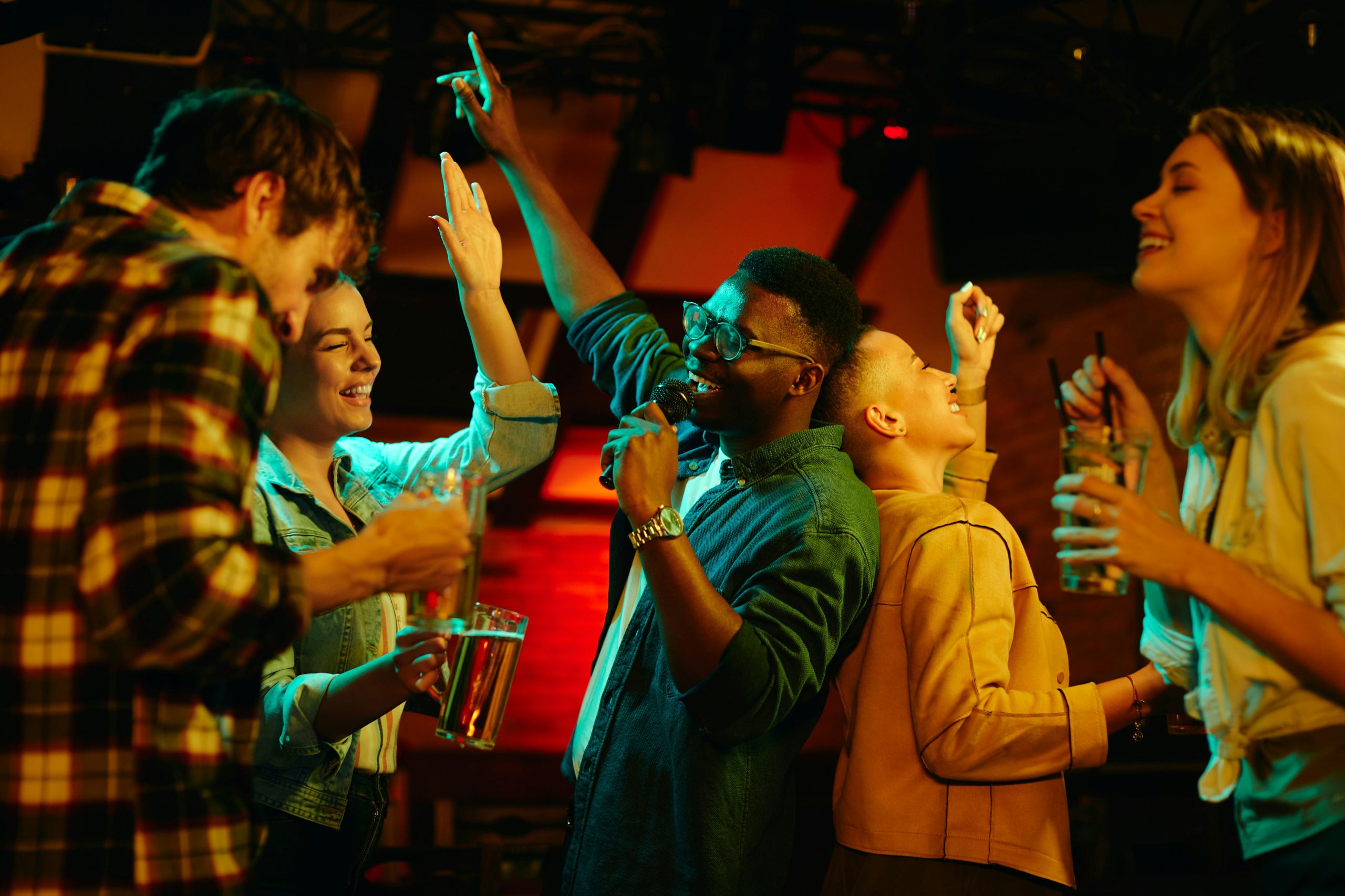 Experience the Ultimate Group Event Destination at Twisted Pin!
